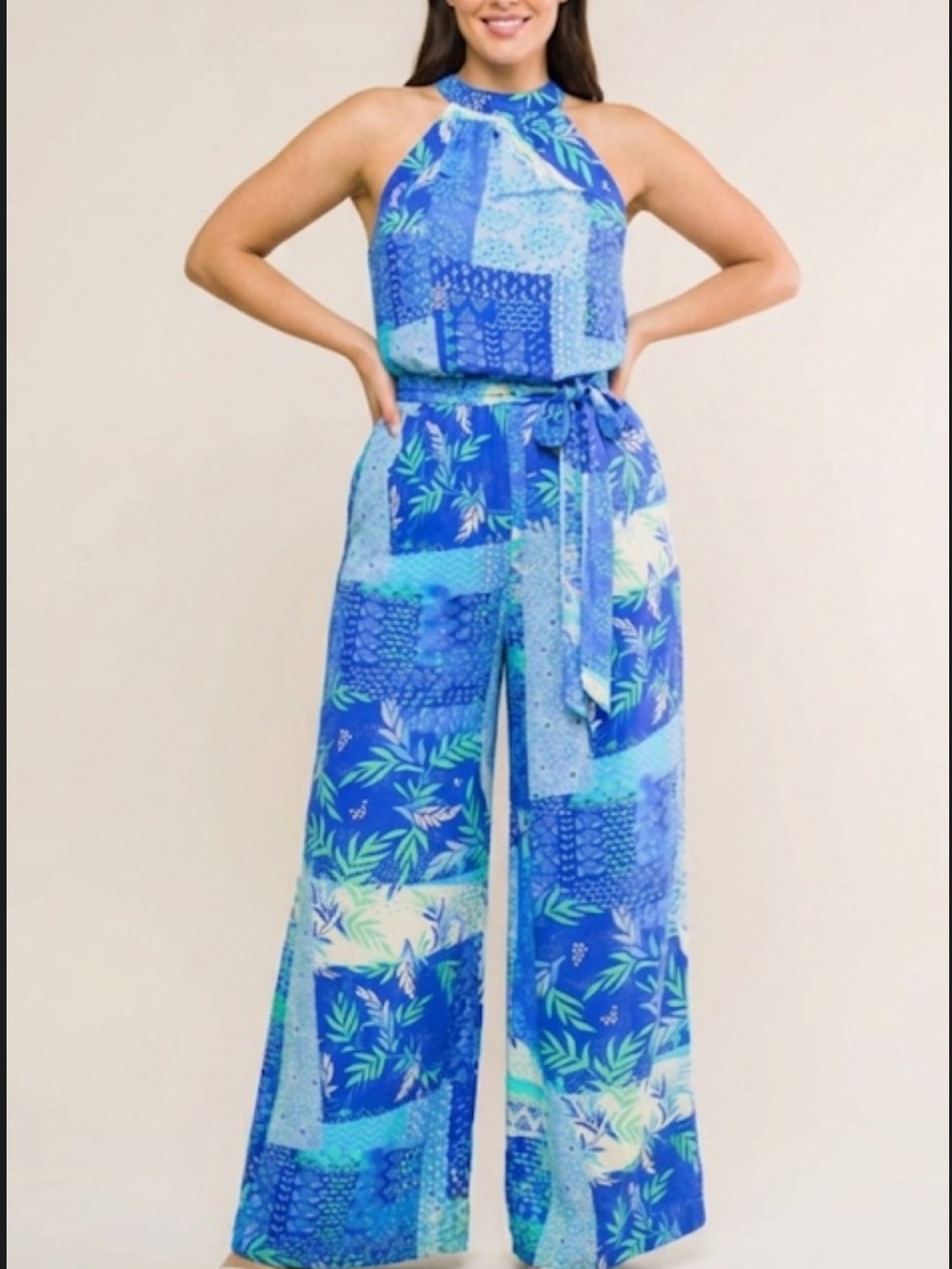 💕PLUS Flying Tomato Halter Patchwork Print Jumpsuit - Picture 3 of 10